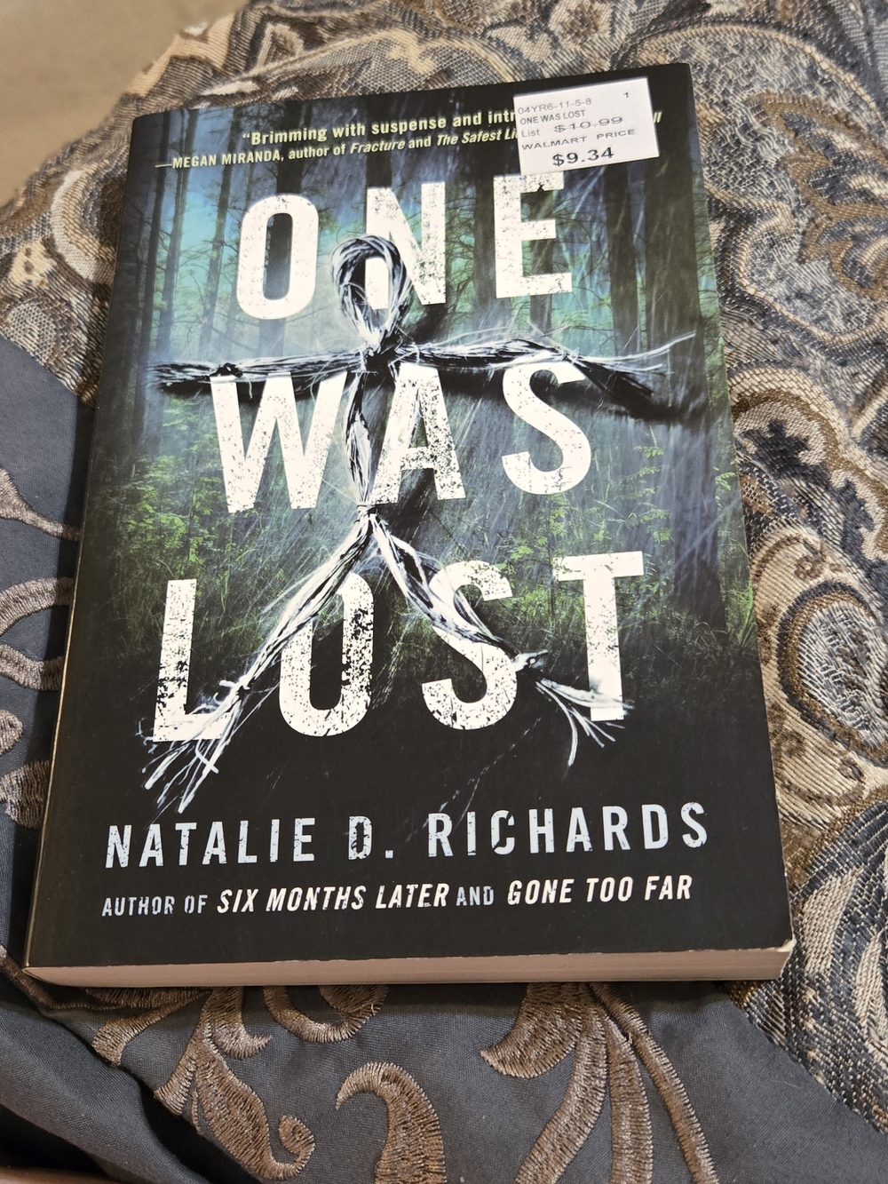One Was Lost - Black Graphic Paperback